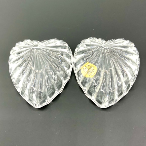 Trinket Box HEART Shape Crystal 24% Lead Jewelry Dish W/ Lid vintage 3.5”x3”x2” - Picture 3 of 9